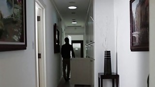 国产AV 大象传媒 直击毒枭淫乱派对 张雅婷